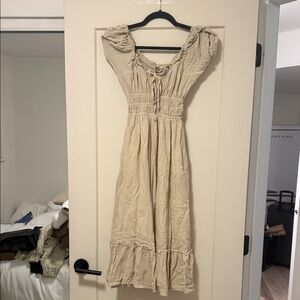 Elegant Cream Puff Sleeve Dress